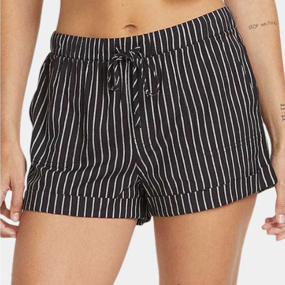 ⚽️🏆3DAYSALE🏆⚽️ Volcom Women's Sunday Strut Shorts
